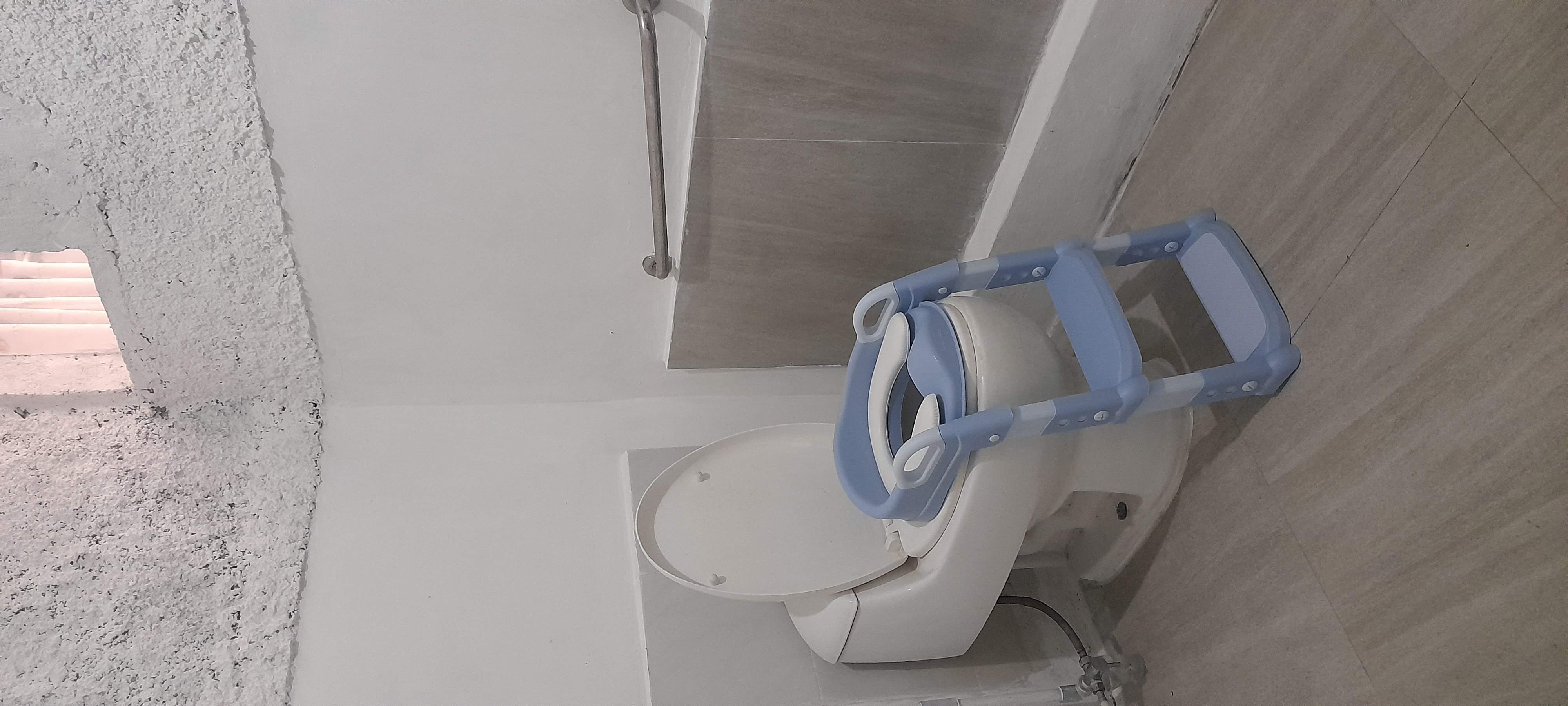 Toilet Balita